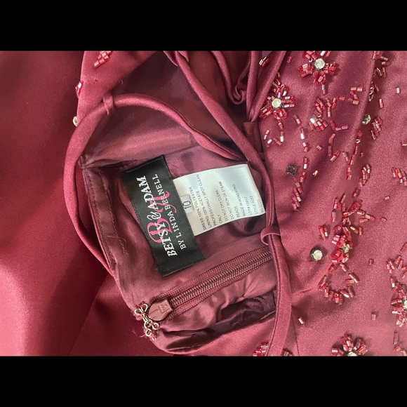 Betsy & Adam Burgundy Beaded Gown - size 10 - Picture 4 of 4